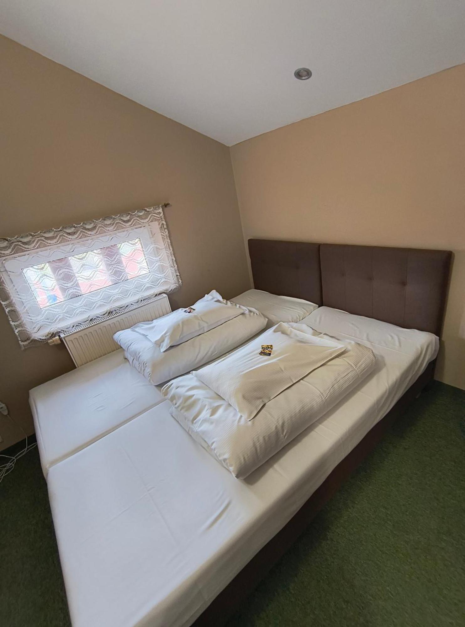 Green Hostel Wroclaw Przy Zoo Exterior foto